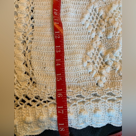 Crochet white bolaro. Krochette by papillon. - Picture 3 of 7